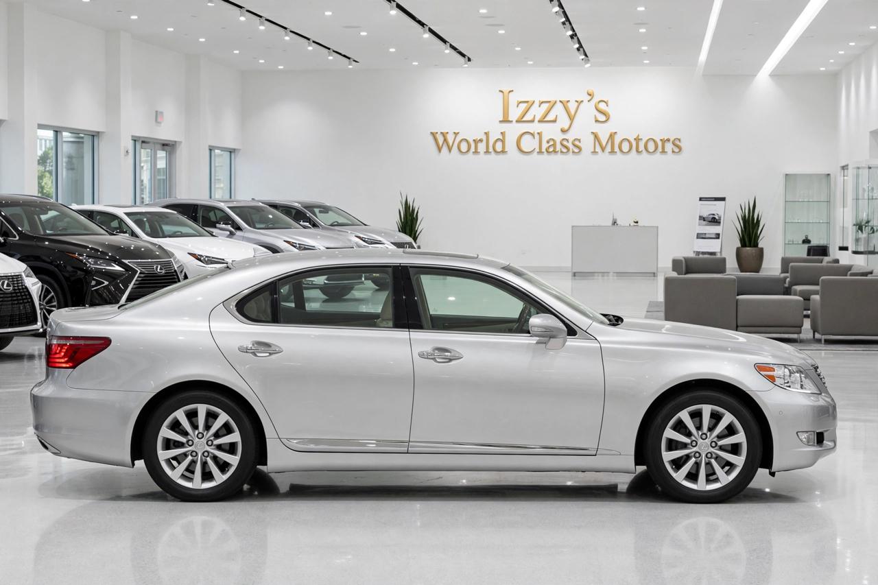Lexus LS 460 4dr Sdn RWD 2012