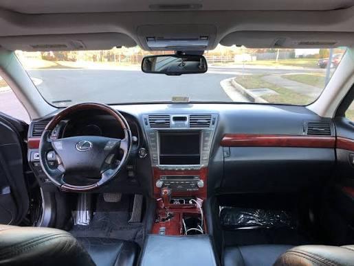 Lexus LS 460 4dr Sdn RWD 2012
