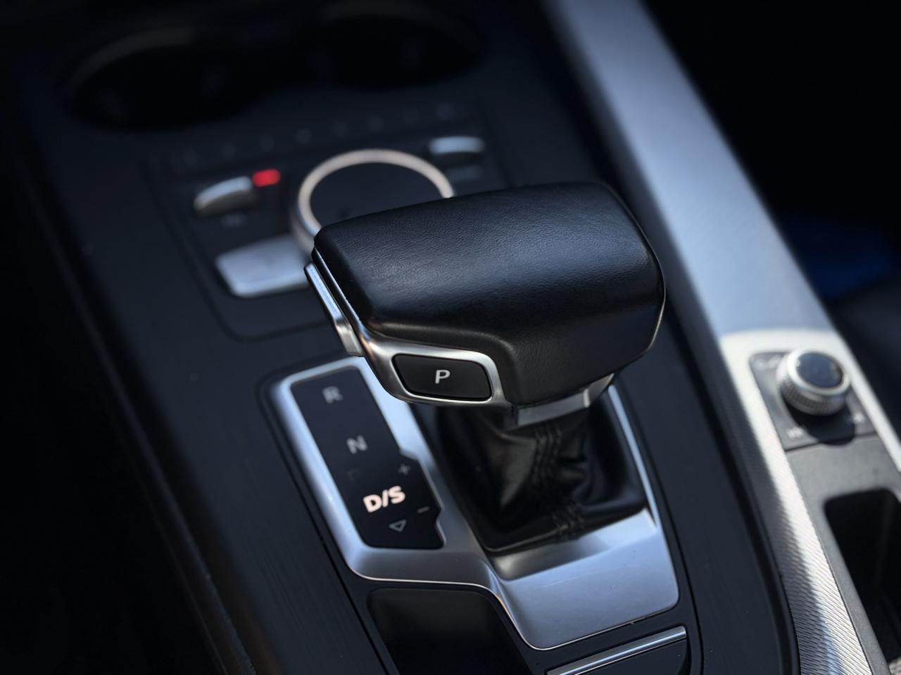 Audi A4 2.0 TFSI ultra Tech Premium S Tronic FWD 2018