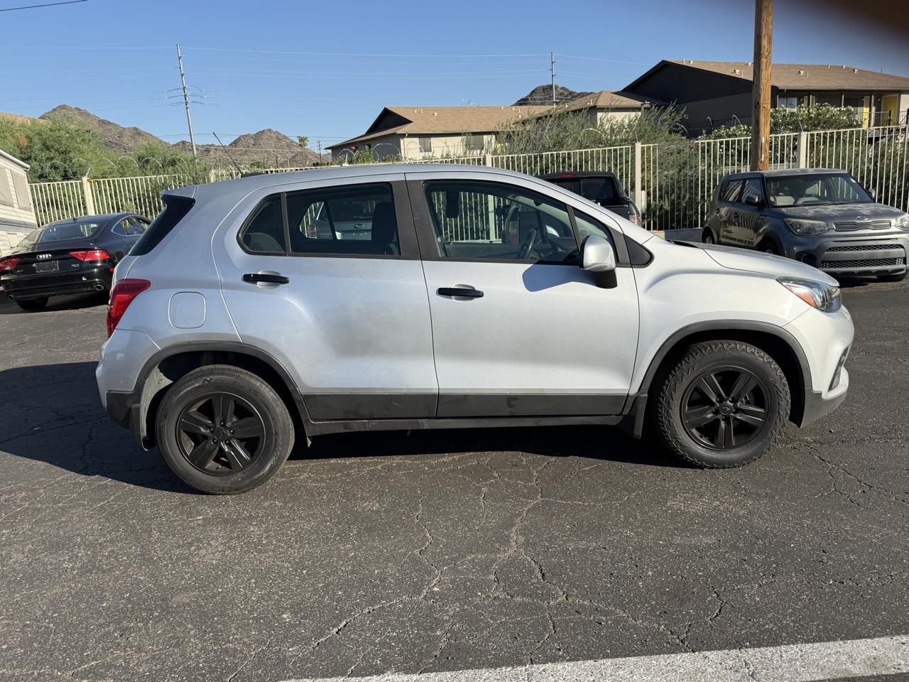 Chevrolet Trax FWD 4dr LS 2019