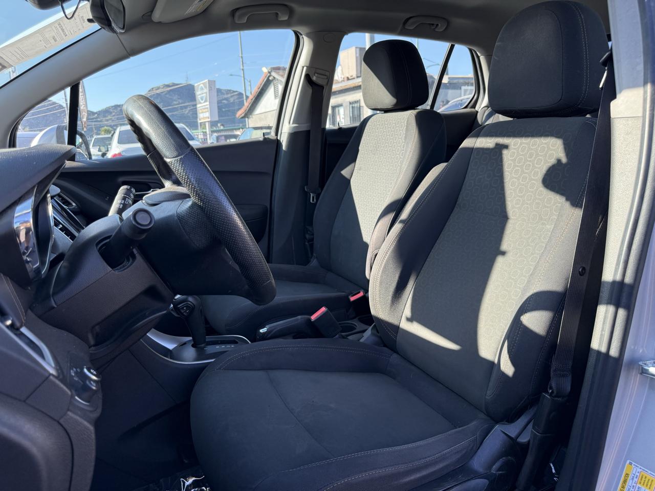 Chevrolet Trax FWD 4dr LS 2019
