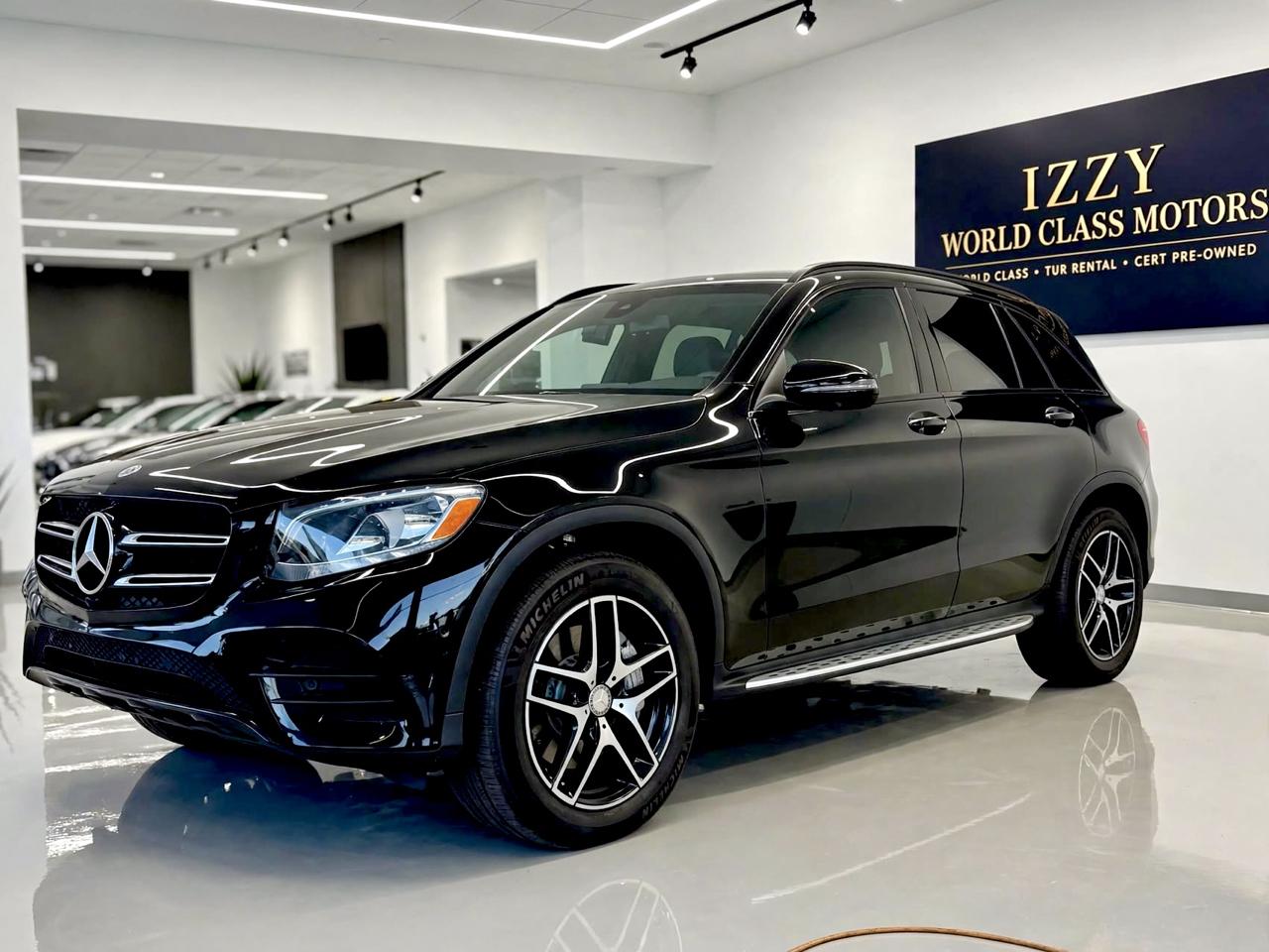 Mercedes-Benz GLC GLC 300 4MATIC SUV 2017
