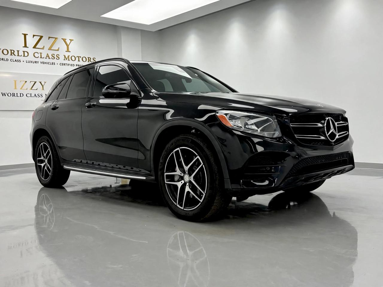 Mercedes-Benz GLC GLC 300 4MATIC SUV 2017