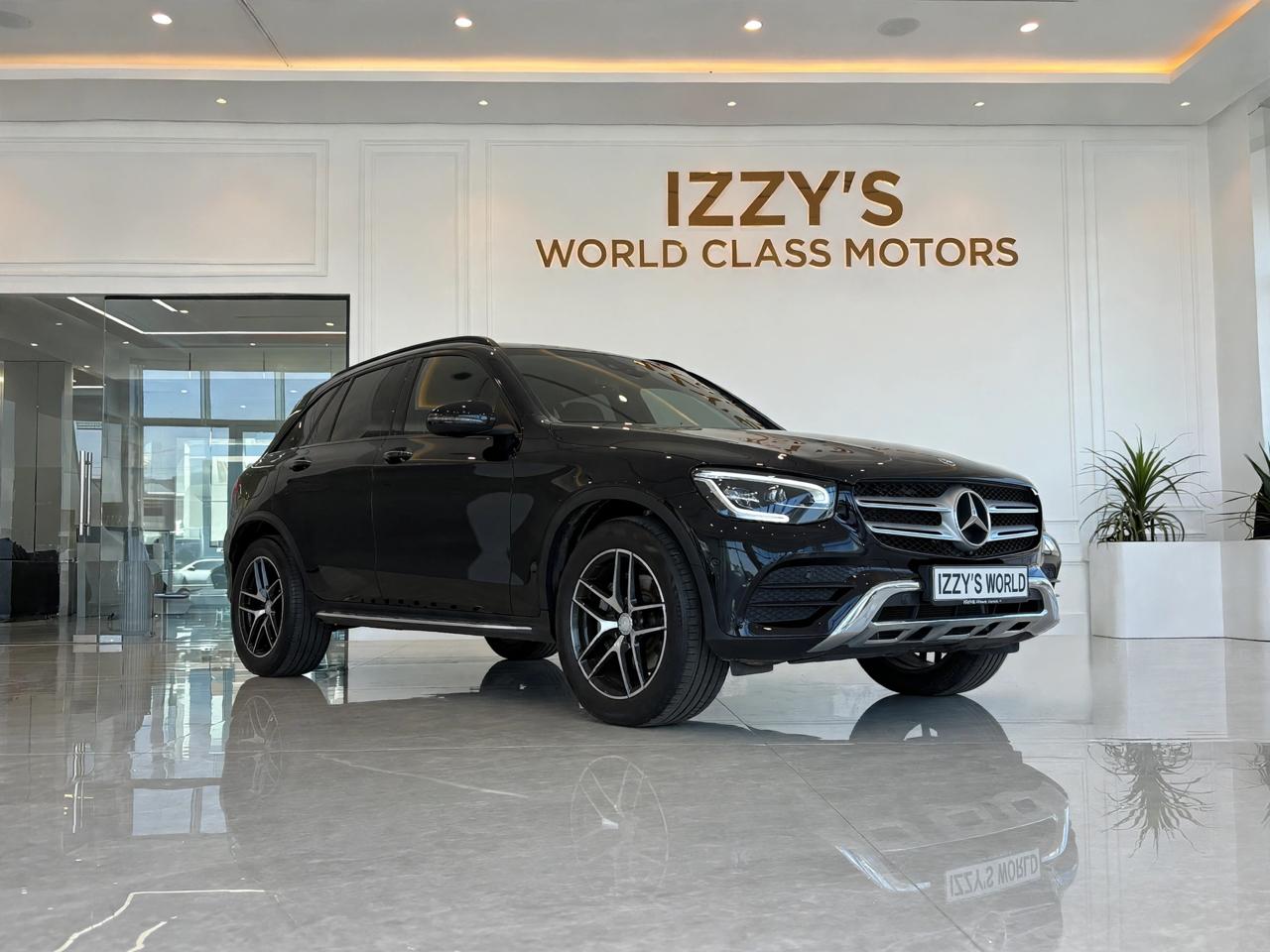 Mercedes-Benz GLC GLC 300 4MATIC SUV 2017