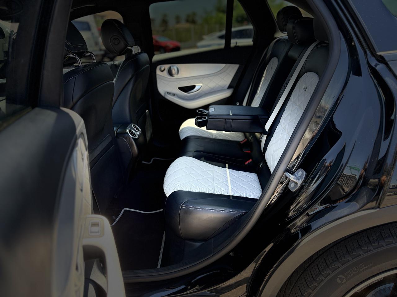 Mercedes-Benz GLC GLC 300 4MATIC SUV 2017