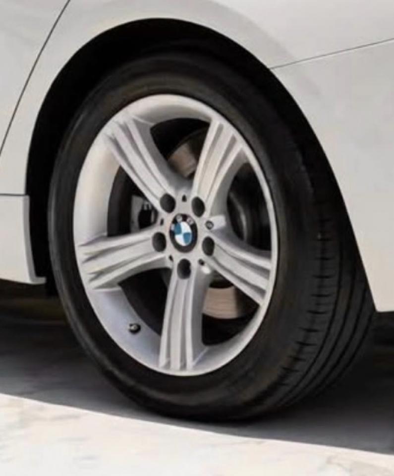 BMW 3 Series 4dr Sdn 320i RWD South Africa 2015