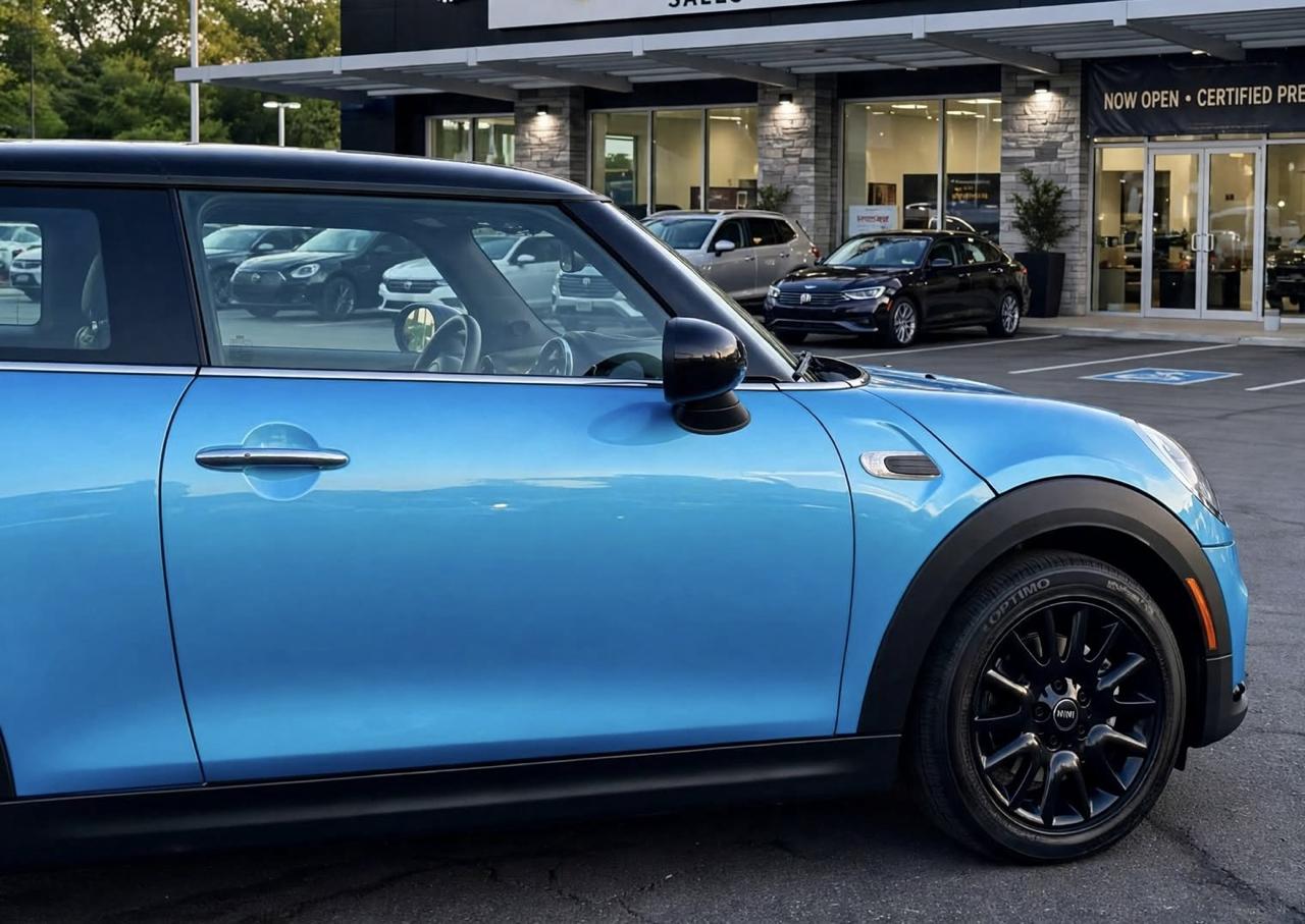MINI Cooper Hardtop 2dr HB 2015