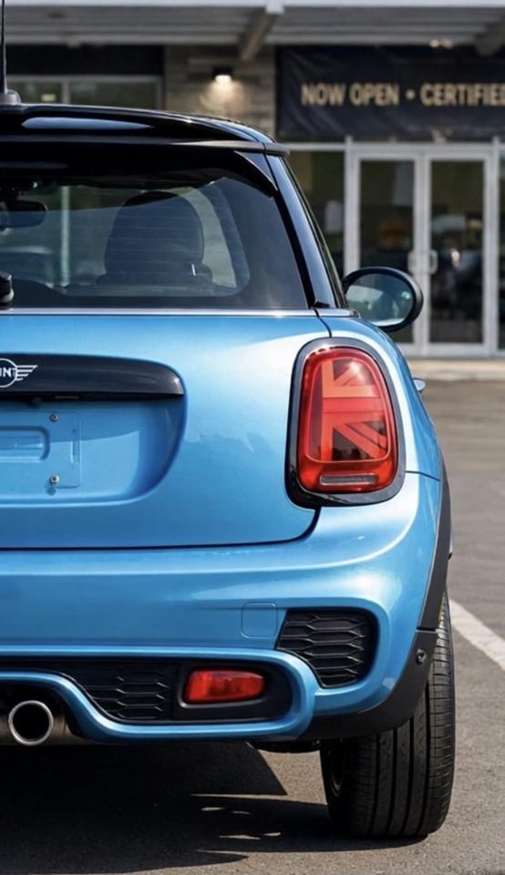 MINI Cooper Hardtop 2dr HB 2015