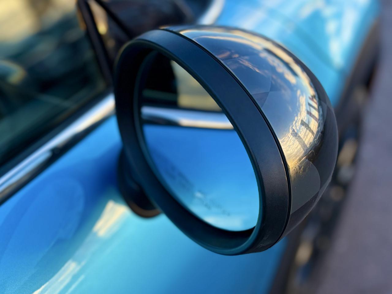 MINI Cooper Hardtop 2dr HB 2015