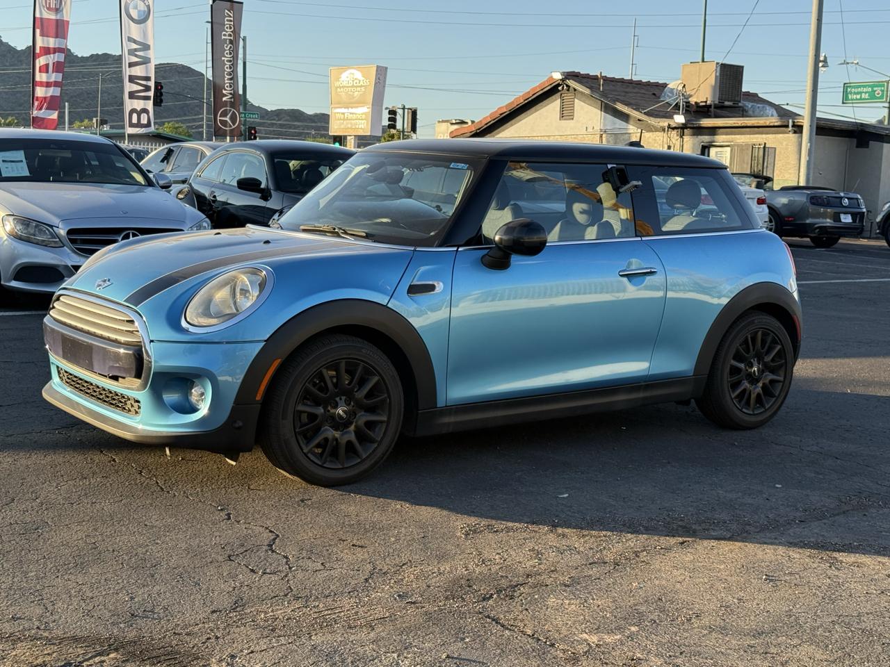MINI Cooper Hardtop 2dr HB 2015