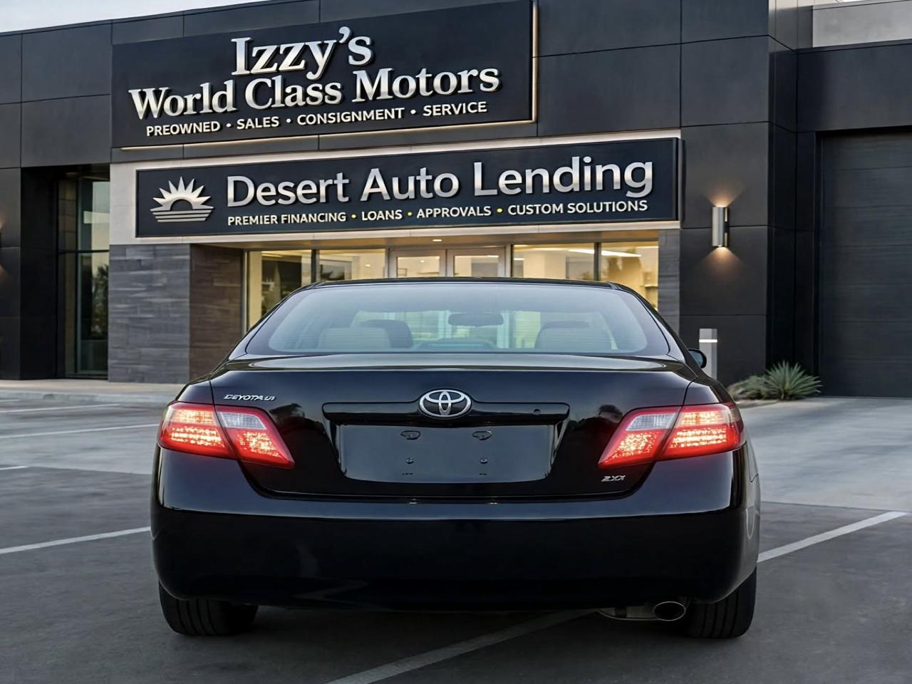 Toyota Camry 4dr Sdn I4 Man LE (Natl) 2011