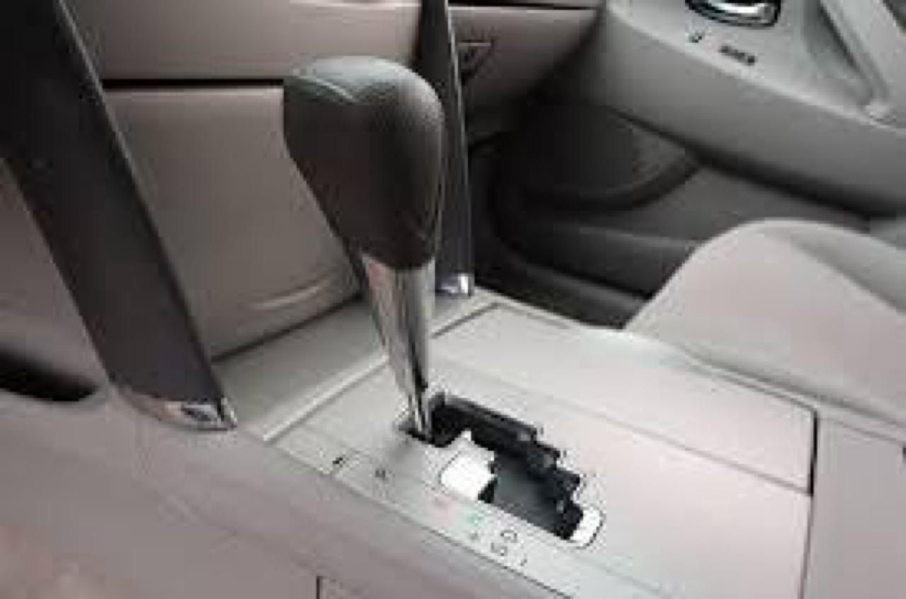Toyota Camry 4dr Sdn I4 Man LE (Natl) 2011