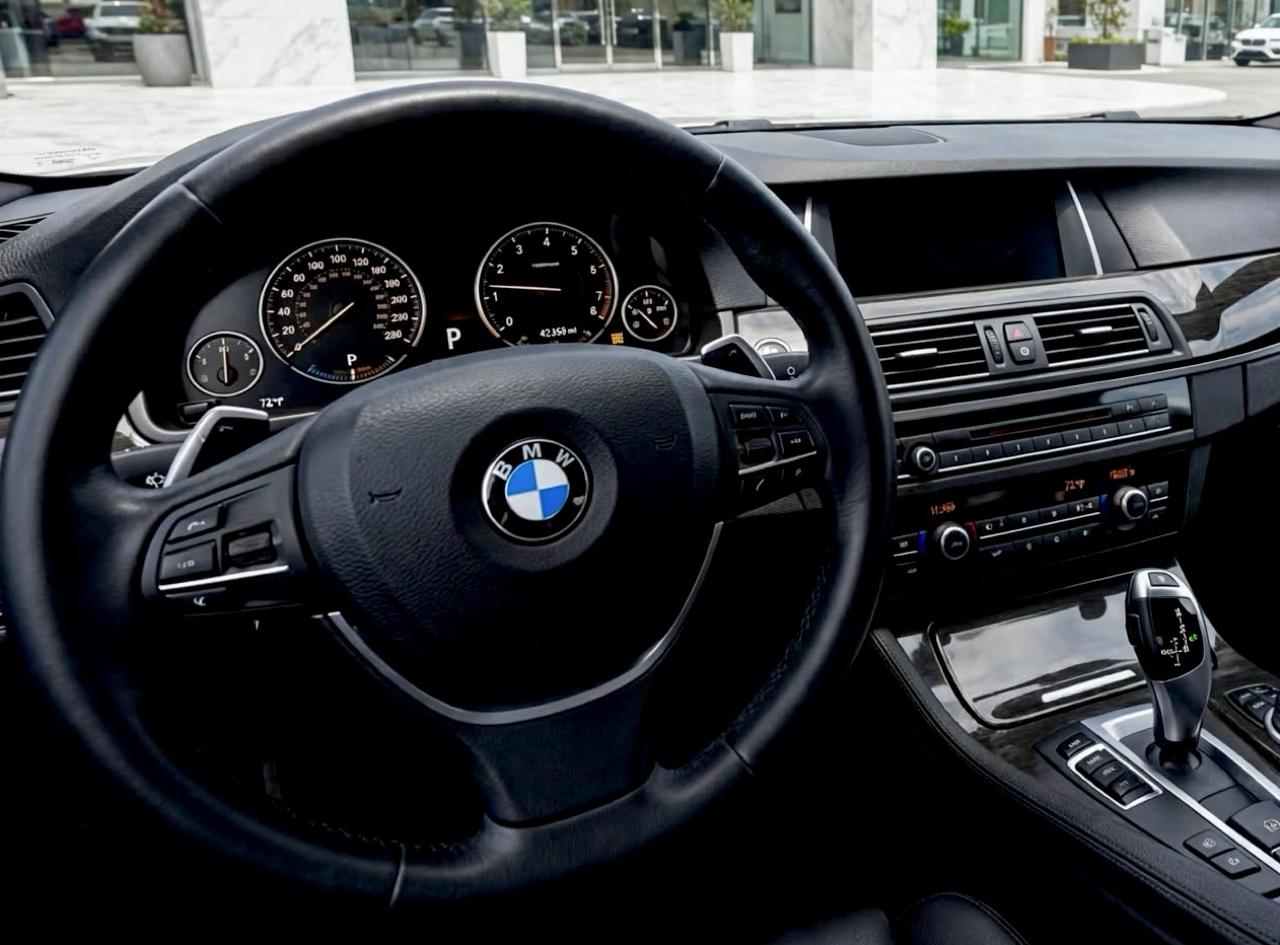 BMW 5 Series 4dr Sdn 535i RWD 2014