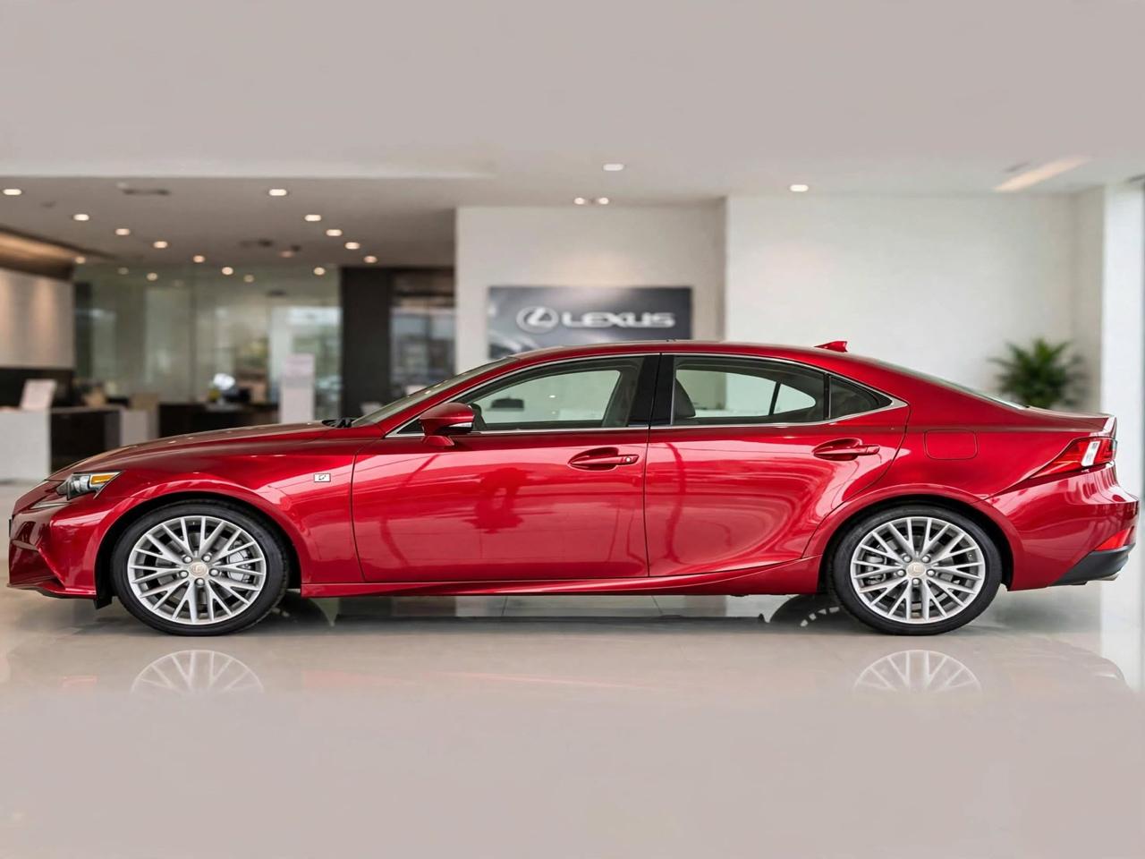 Lexus IS 250 4dr Sport Sdn RWD 2015