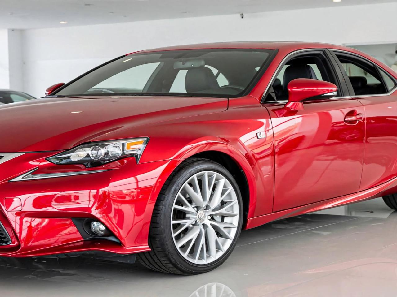 Lexus IS 250 4dr Sport Sdn RWD 2015