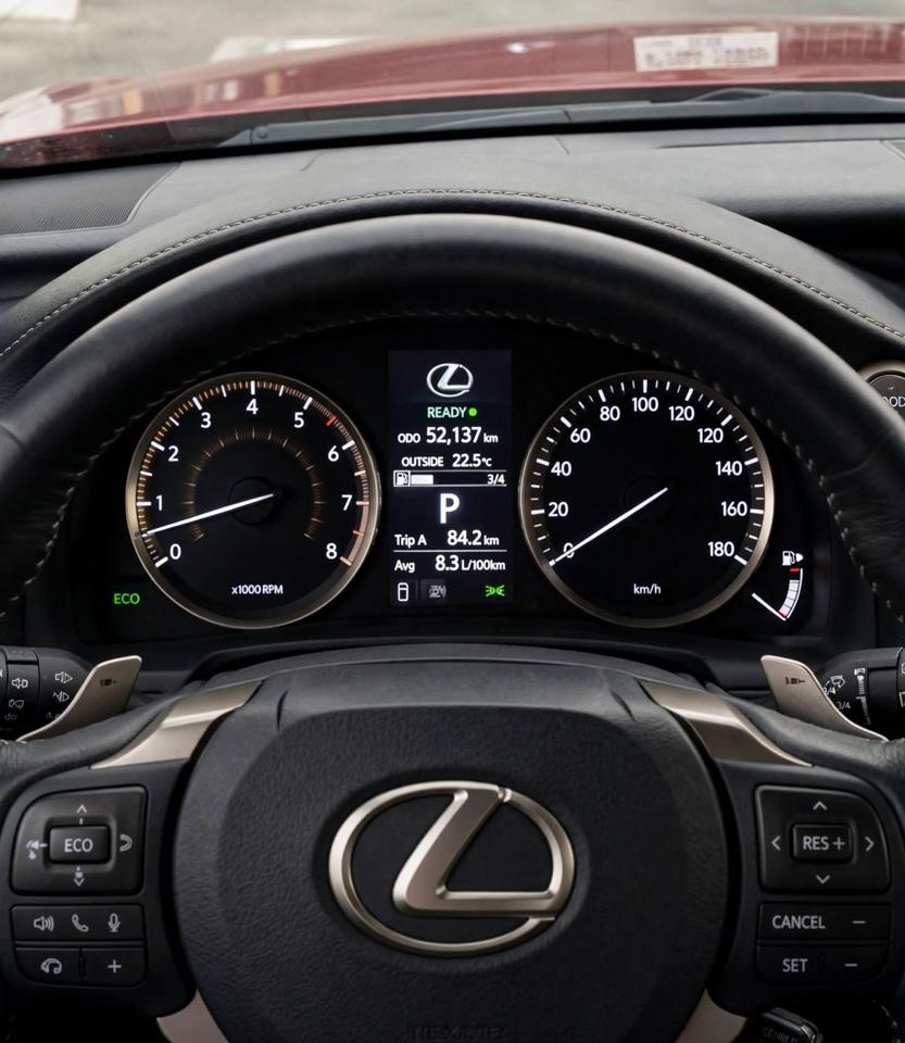 Lexus IS 250 4dr Sport Sdn RWD 2015