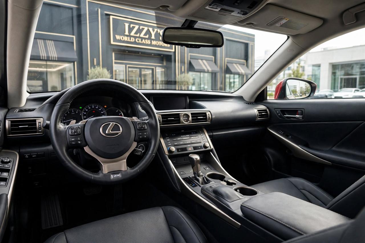 Lexus IS 250 4dr Sport Sdn RWD 2015