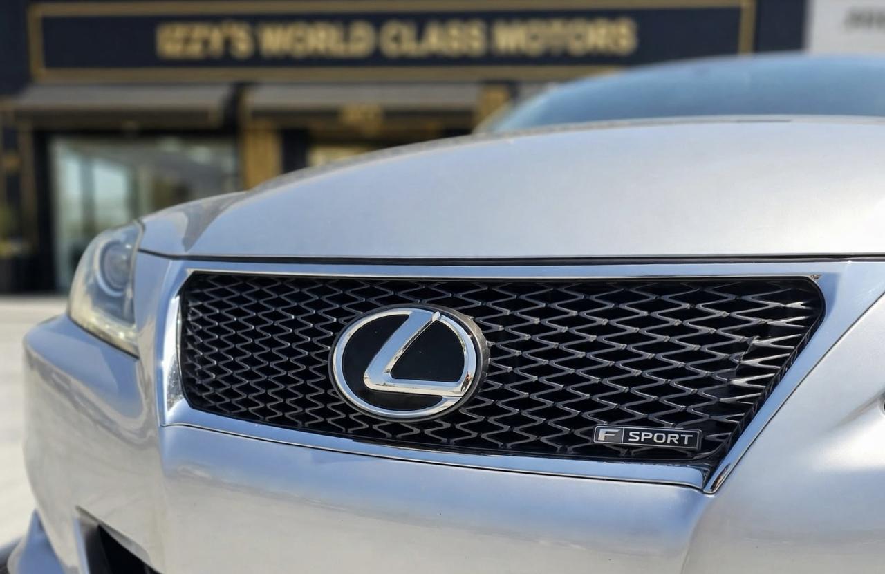 Lexus IS 250 4dr Sport Sdn Crafted Line RWD 2011
