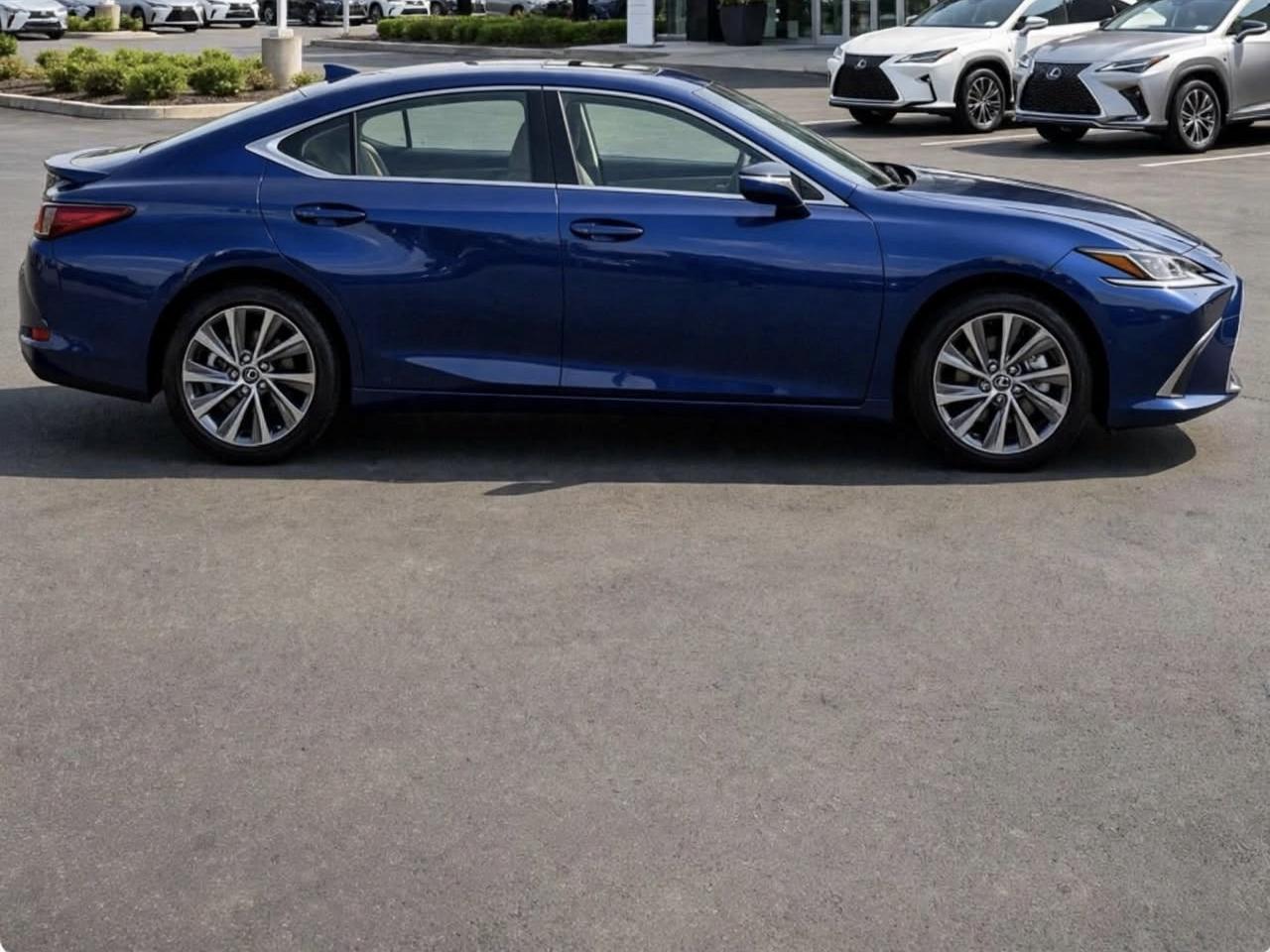 Lexus ES ES 350 Luxury FWD 2020