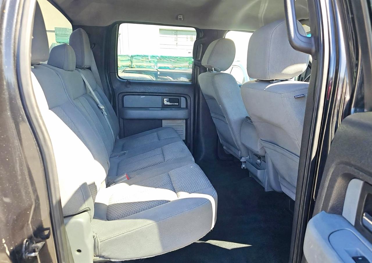 Ford F-150 2WD SuperCrew 145" XLT 2013