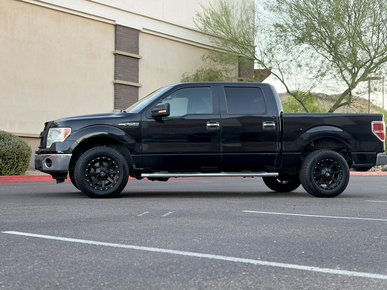 Ford F-150 2WD SuperCrew 145" XLT 2013
