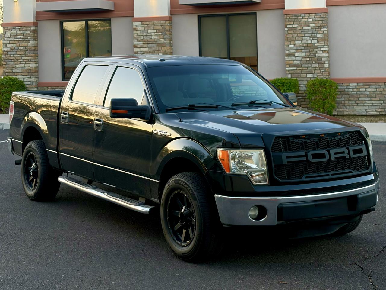 Ford F-150 2WD SuperCrew 145" XLT 2013