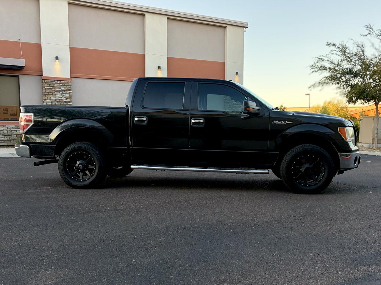 Ford F-150 2WD SuperCrew 145" XLT 2013