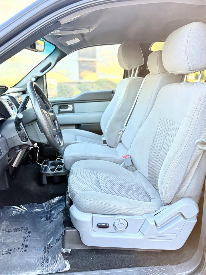 Ford F-150 2WD SuperCrew 145" XLT 2013