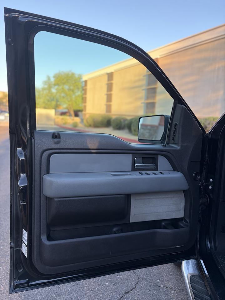 Ford F-150 2WD SuperCrew 145" XLT 2013