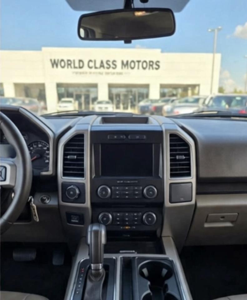 Ford F-150 4WD SuperCrew 145" King Ranch 2013