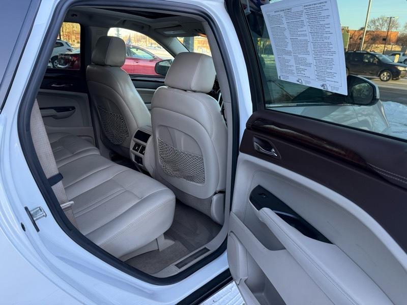 Cadillac SRX AWD Performance Collection 2013