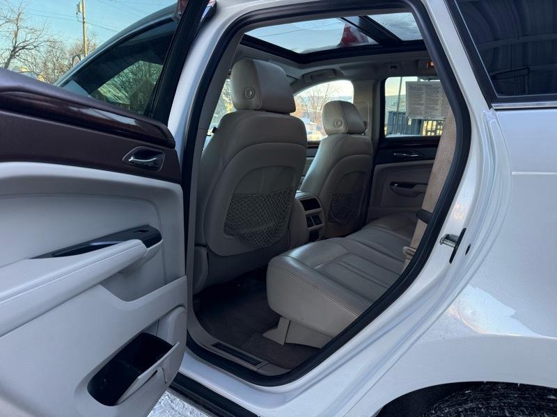 Cadillac SRX AWD Performance Collection 2013