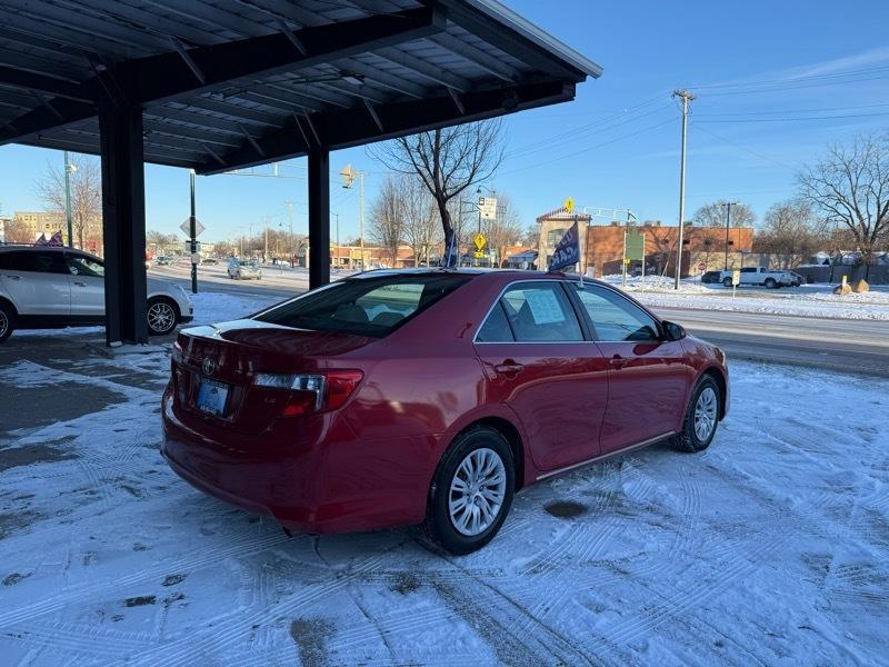 Toyota Camry LE 2012