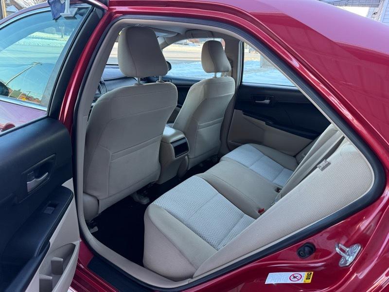 Toyota Camry LE 2012