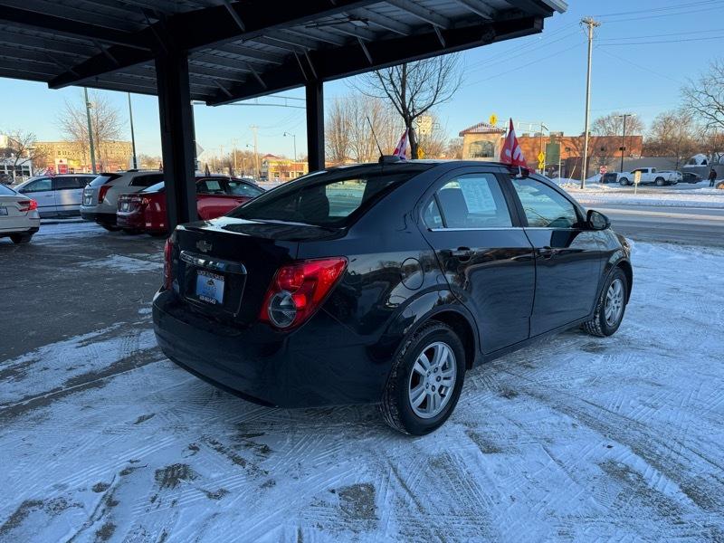 Chevrolet Sonic LT Auto Sedan 2015