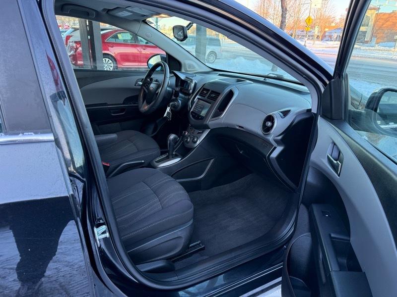 Chevrolet Sonic LT Auto Sedan 2015