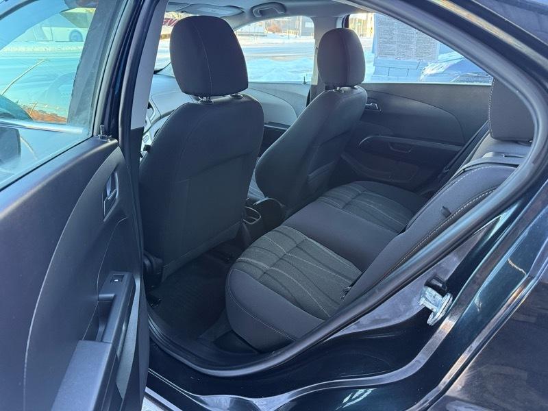 Chevrolet Sonic LT Auto Sedan 2015