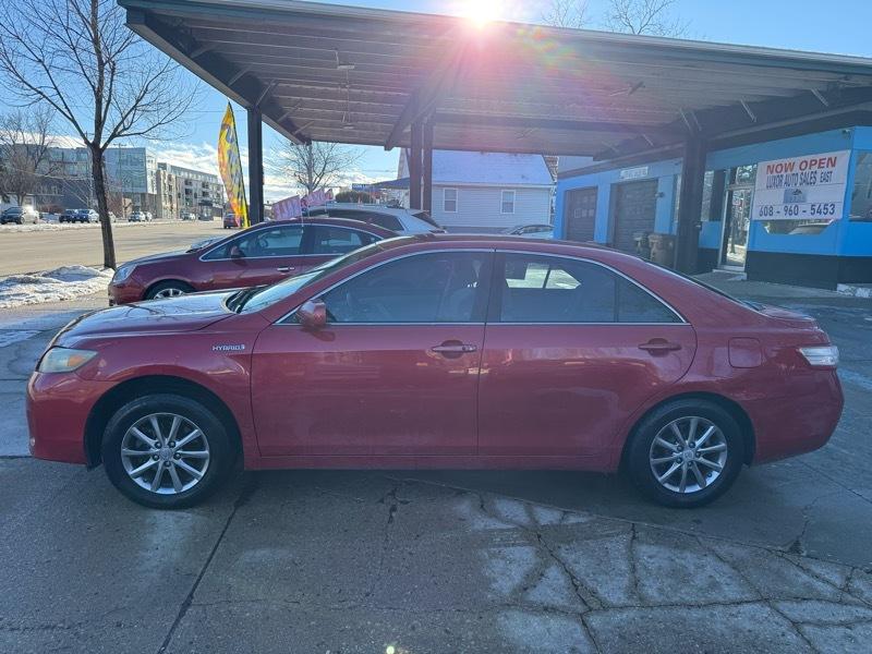 Toyota Camry Hybrid Sedan 2010