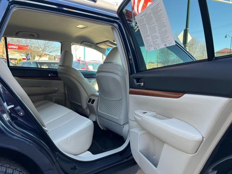 Subaru Outback 2.5i Limited 2013