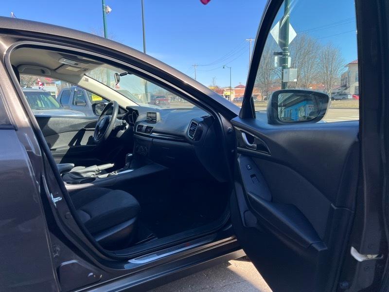 Mazda MAZDA3 i Sport AT 4-Door 2014