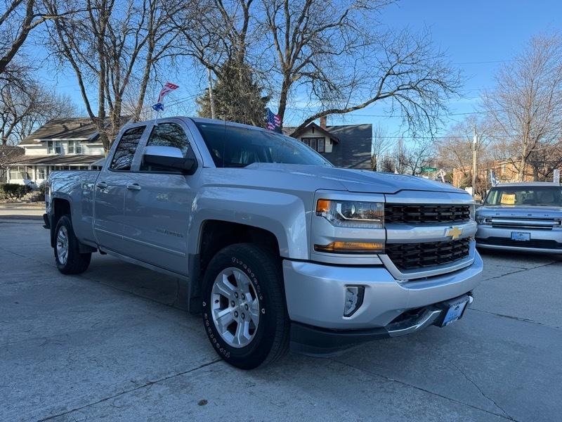 Chevrolet Silverado 1500 1LT Crew Cab 4WD 2017