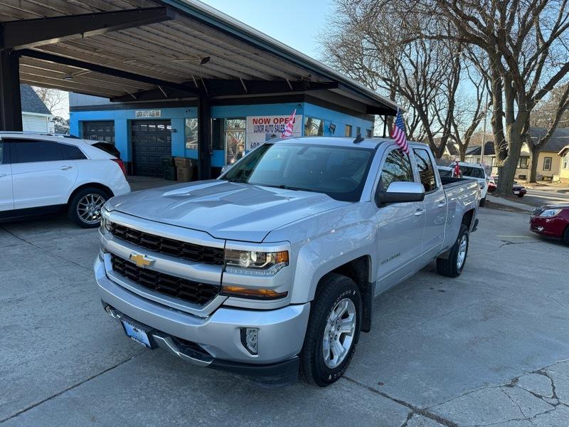 Chevrolet Silverado 1500 1LT Crew Cab 4WD 2017