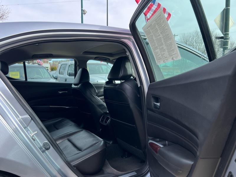 Acura TLX 2.4L FWD w/Technology Pkg 2015