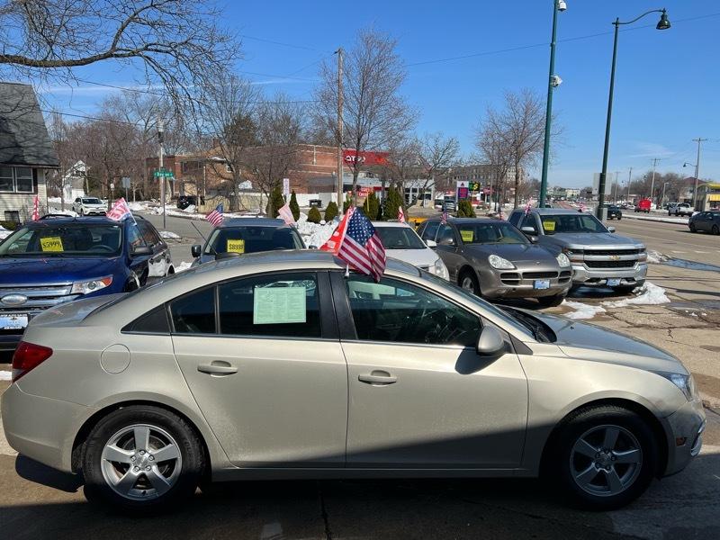 Chevrolet CRUZE LT Base 2016