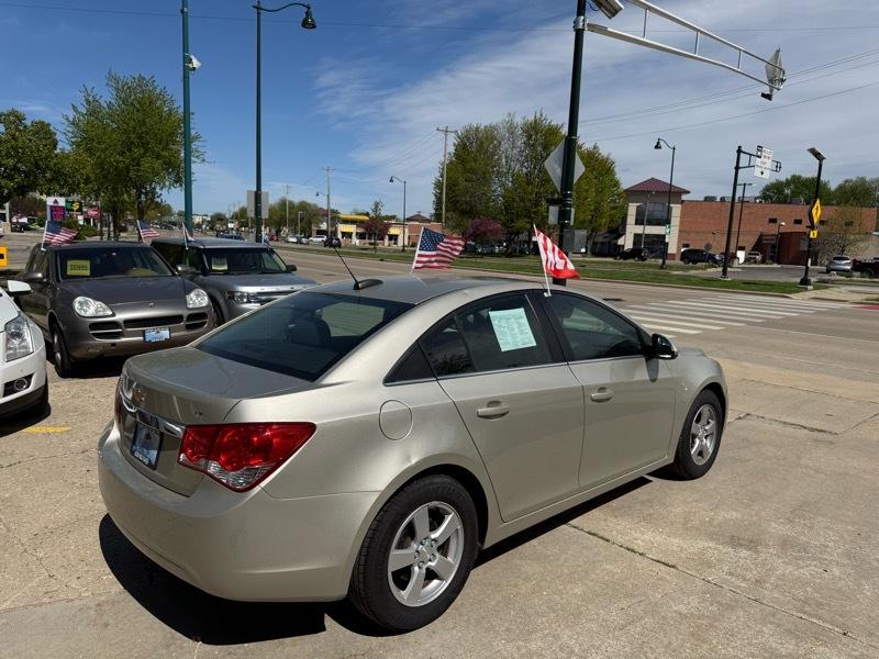 Chevrolet CRUZE LT Base 2016