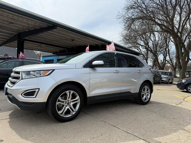 Ford Edge 4dr Titanium AWD 2017