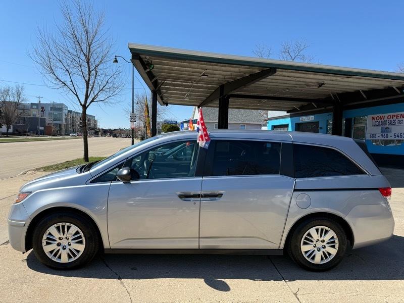 Honda Odyssey 5dr 7-Passenger LX 2016