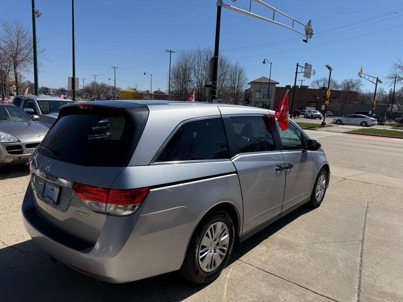 Honda Odyssey 5dr 7-Passenger LX 2016