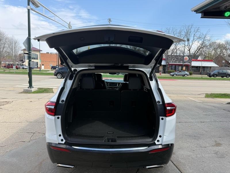 Buick Enclave Premium 4D SUV FWD 2019