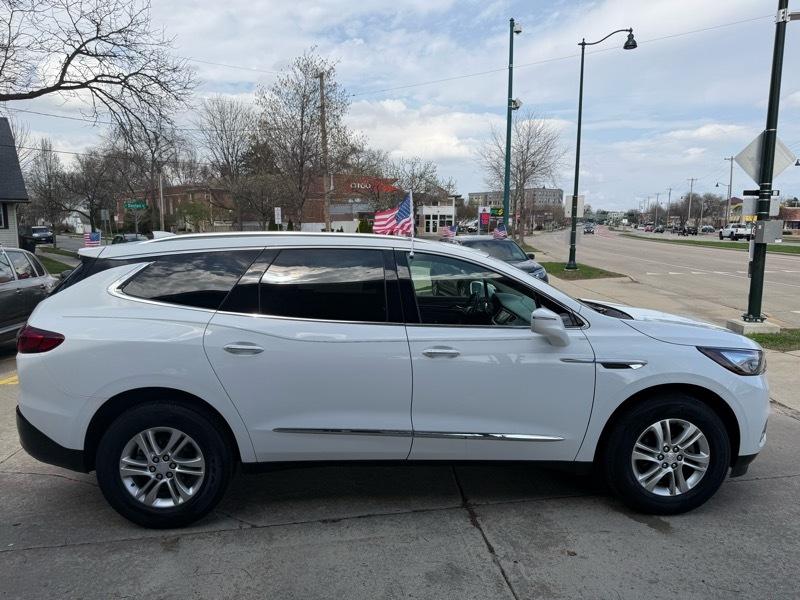 Buick Enclave Premium 4D SUV FWD 2019